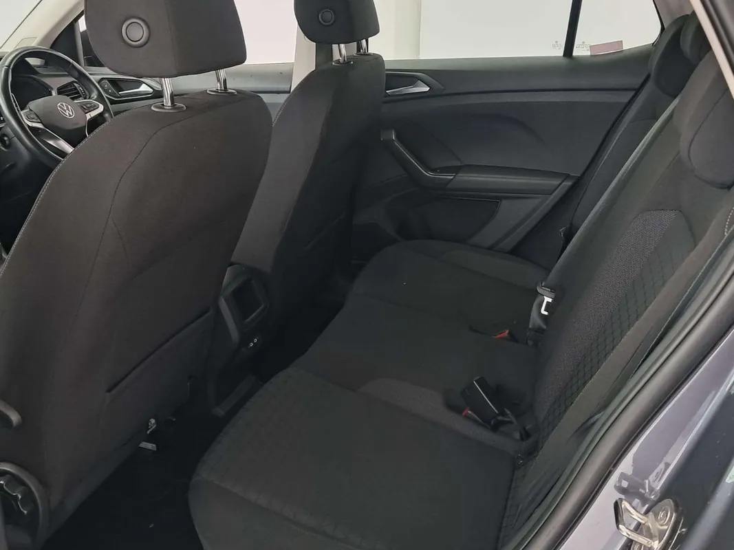Volkswagen T-Cross 1.0 TSI Comfortline DSG 85kW - Image 10