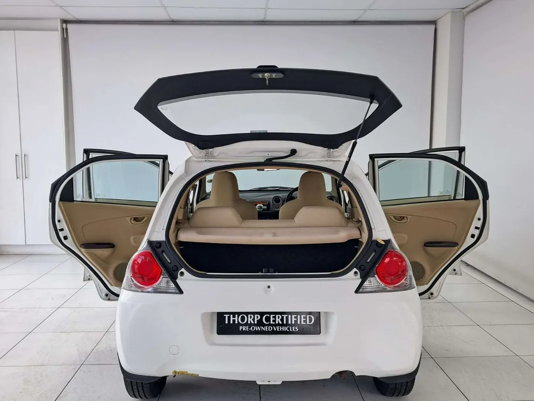 HONDA BRIO 1.2 COMFORT 5DR A/T - Image 5