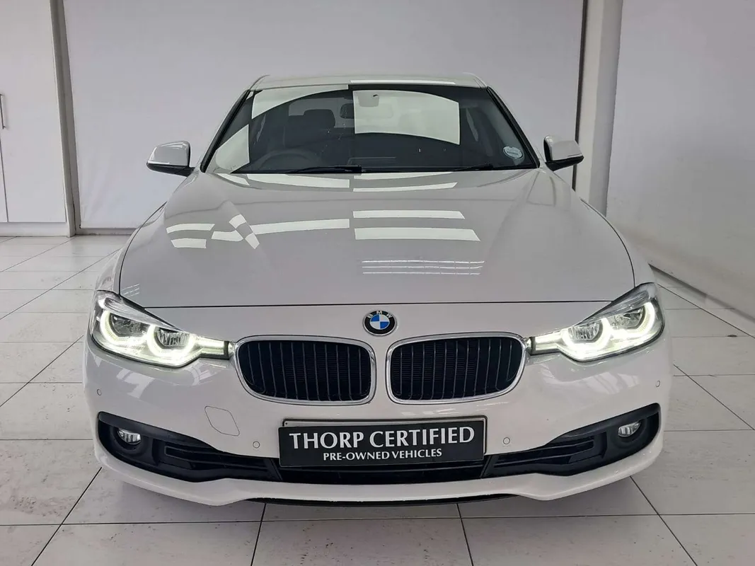 BMW 320i auto - Image 2