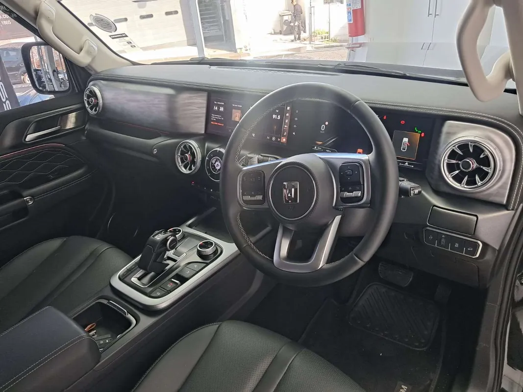 GWM Tank 300 2.4TD 9AT 4X4 Ultra Luxury - Image 9