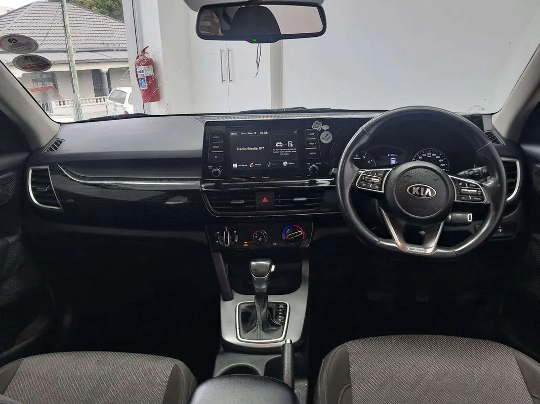 Kia Seltos 1.6 EX Auto - Image 12