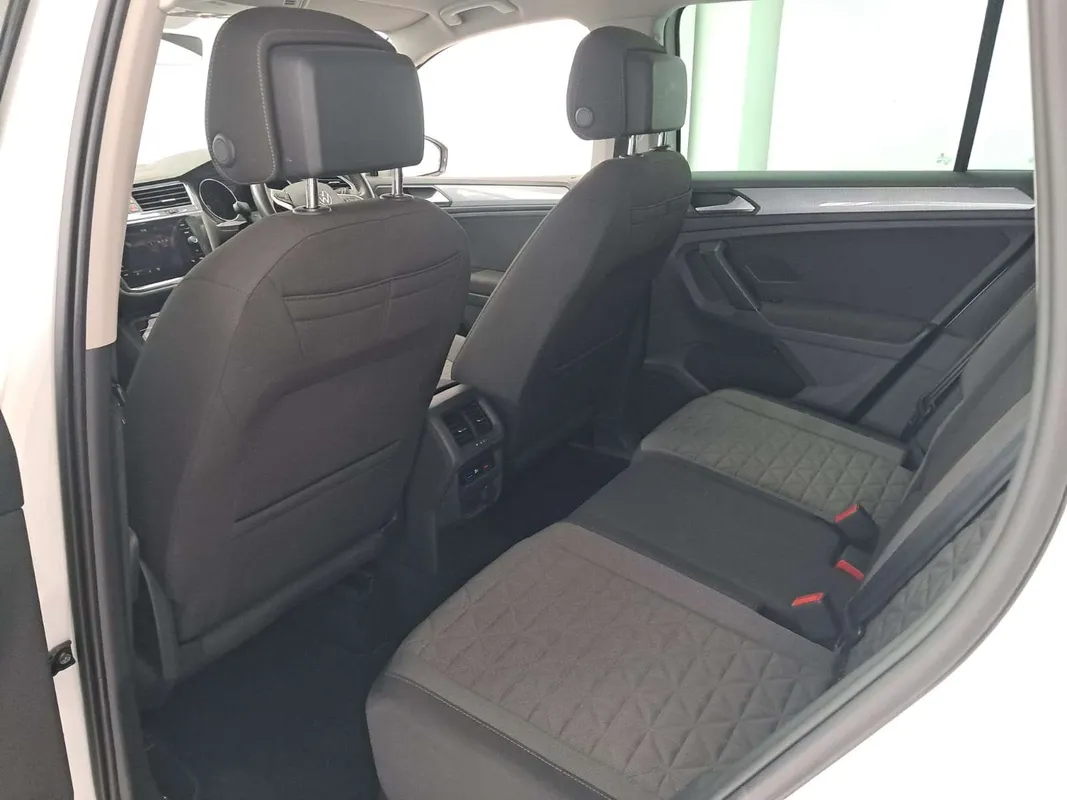 Volkswagen Tiguan 1.4 TSI Life DSG - Image 13