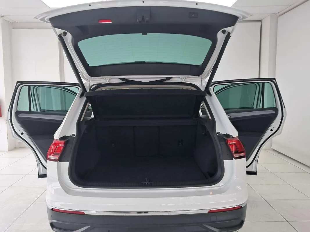 Volkswagen Tiguan 1.4 TSI Life DSG - Image 5