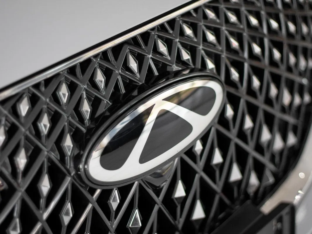 Chery Tiggo 8 Pro Max 2.0 TGDI Executive AWD DCT - Image 8