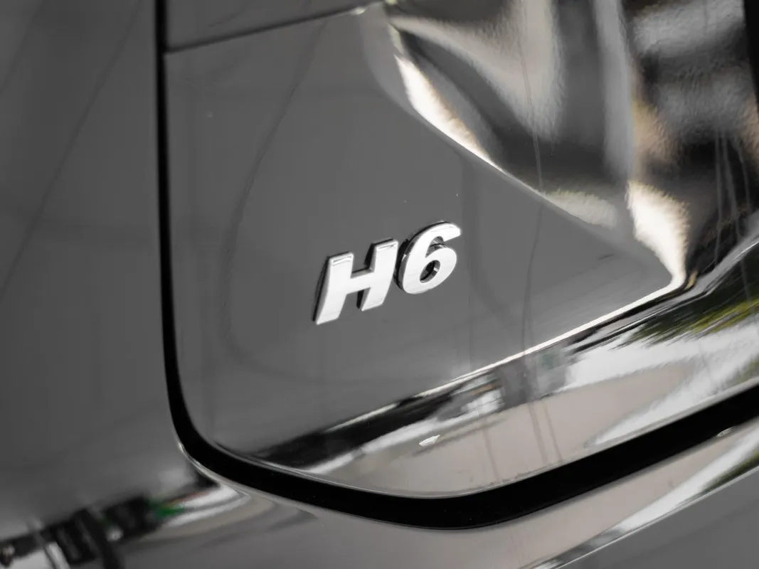 Haval H6 1.5T DHT Ultra Luxury (Hi-4) 4WD PHEV - Image 8