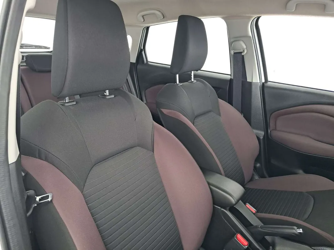 Suzuki Fronx 1.5 GL 5MT - Image 7