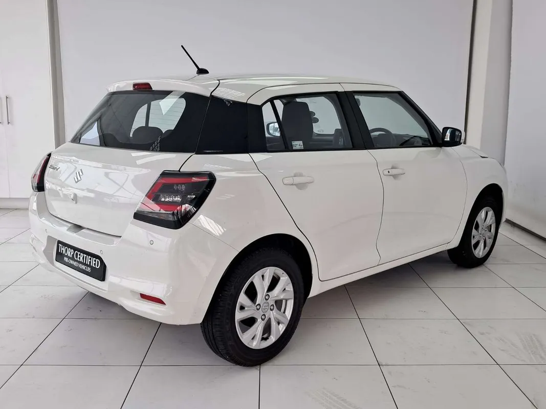 Suzuki Swift 1.2 GL+ CVT - Image 4