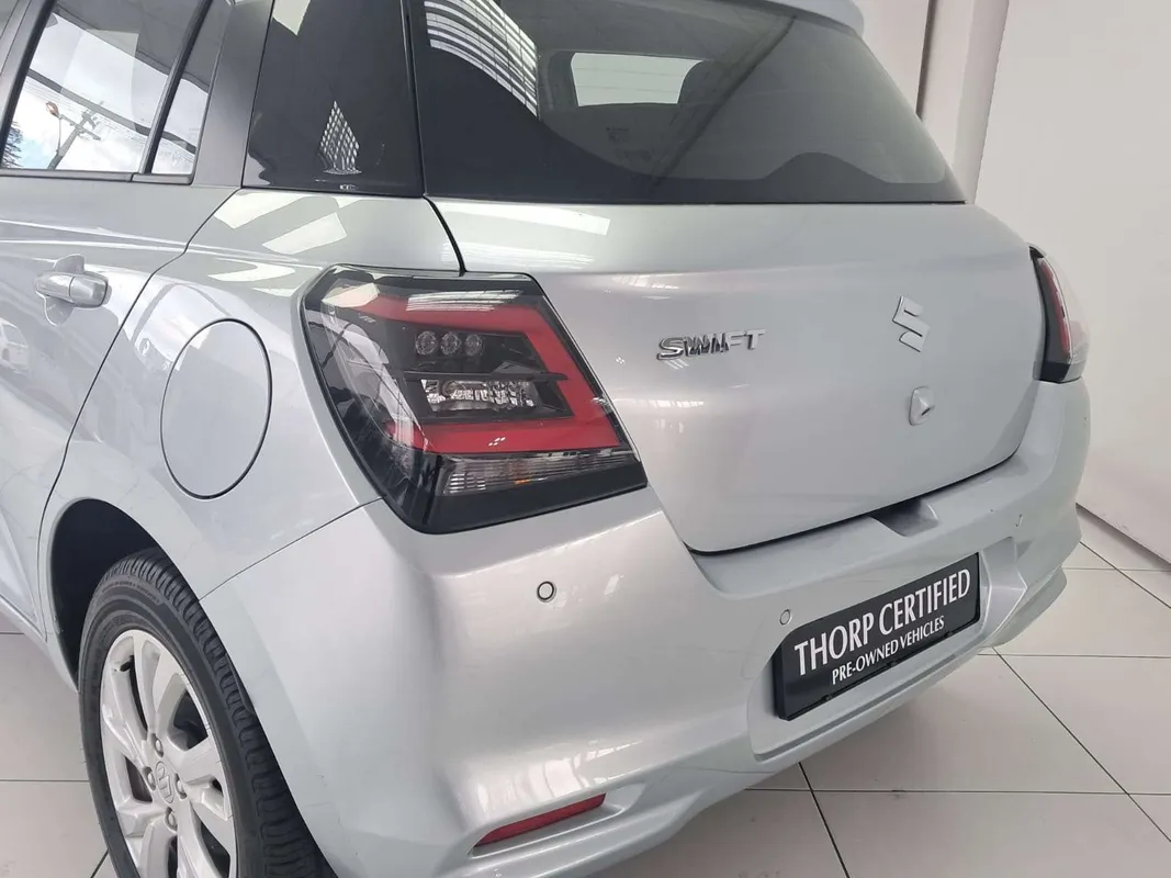 Suzuki Swift 1.2 GL+ MT - Image 15