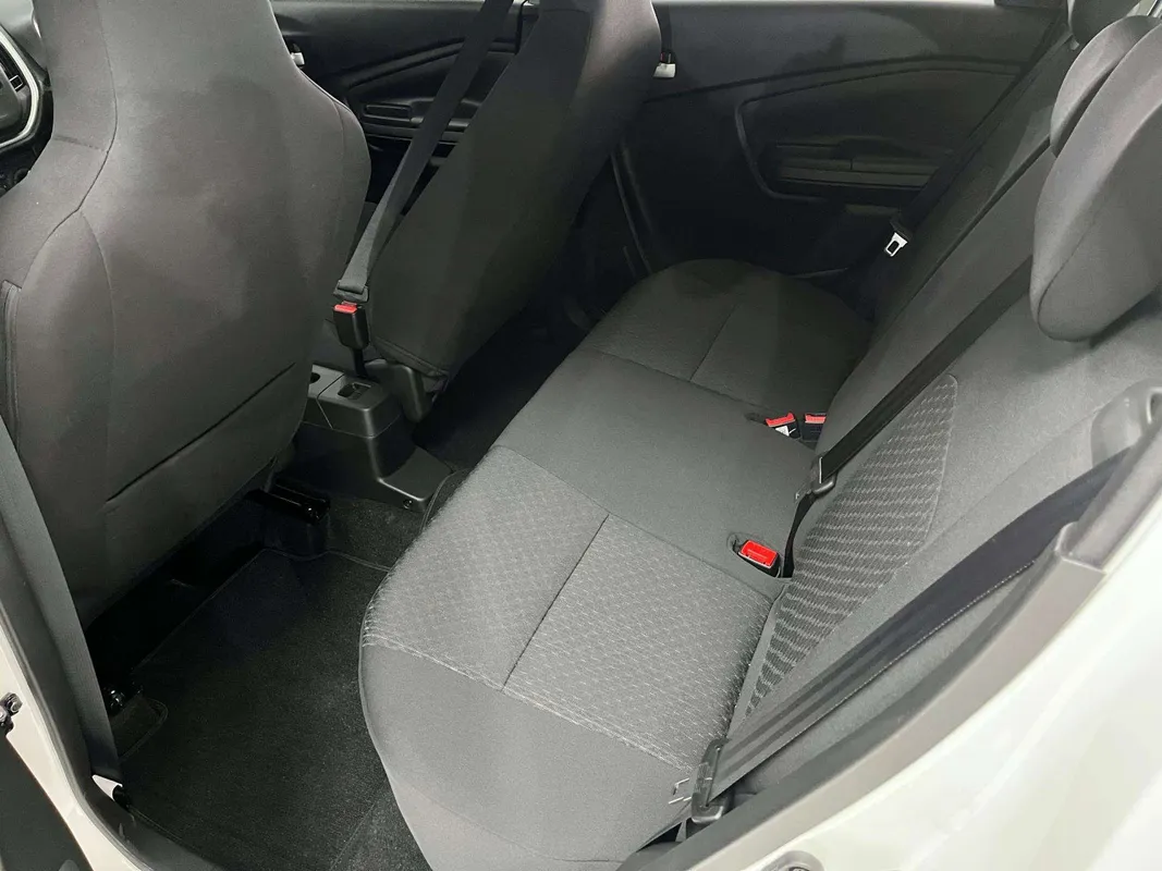 Suzuki Celerio 1.0 GL AMT - Image 8