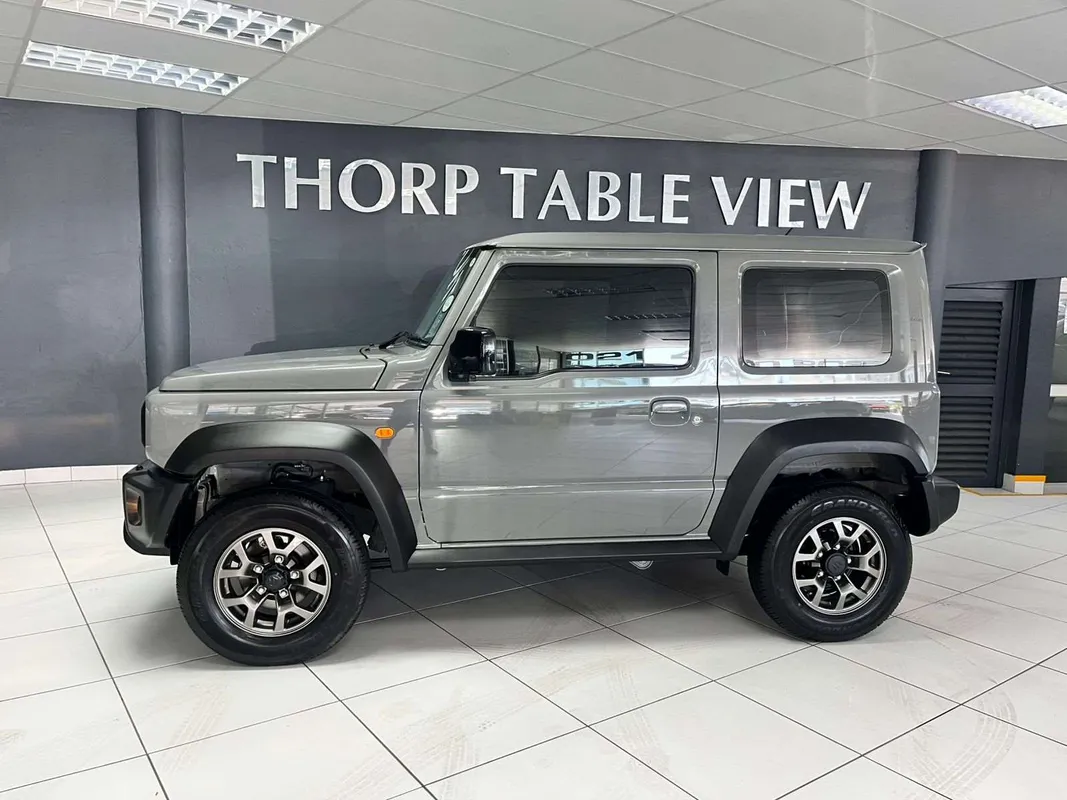 Suzuki Jimny 1.5 GLX - Image 3