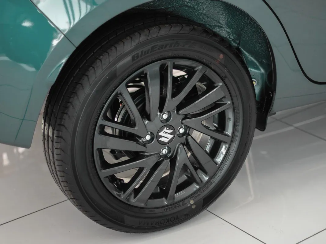 Suzuki Celerio 1.0 GL AMT - Image 7