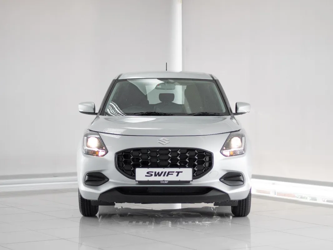 Suzuki Swift 1.2 GL MT - Image 2
