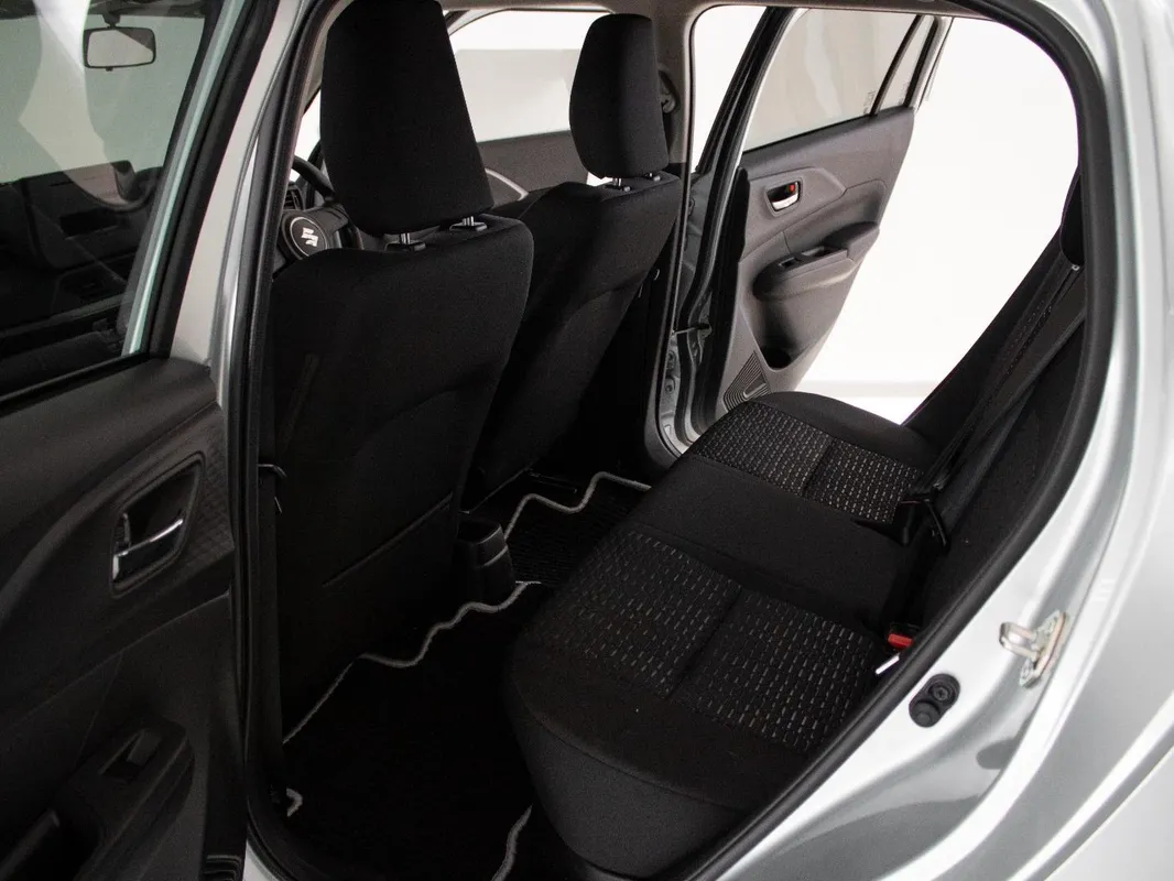 Suzuki Swift 1.2 GL MT - Image 12