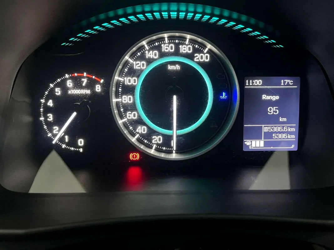 Suzuki Ignis 1.2 GLX - Image 5
