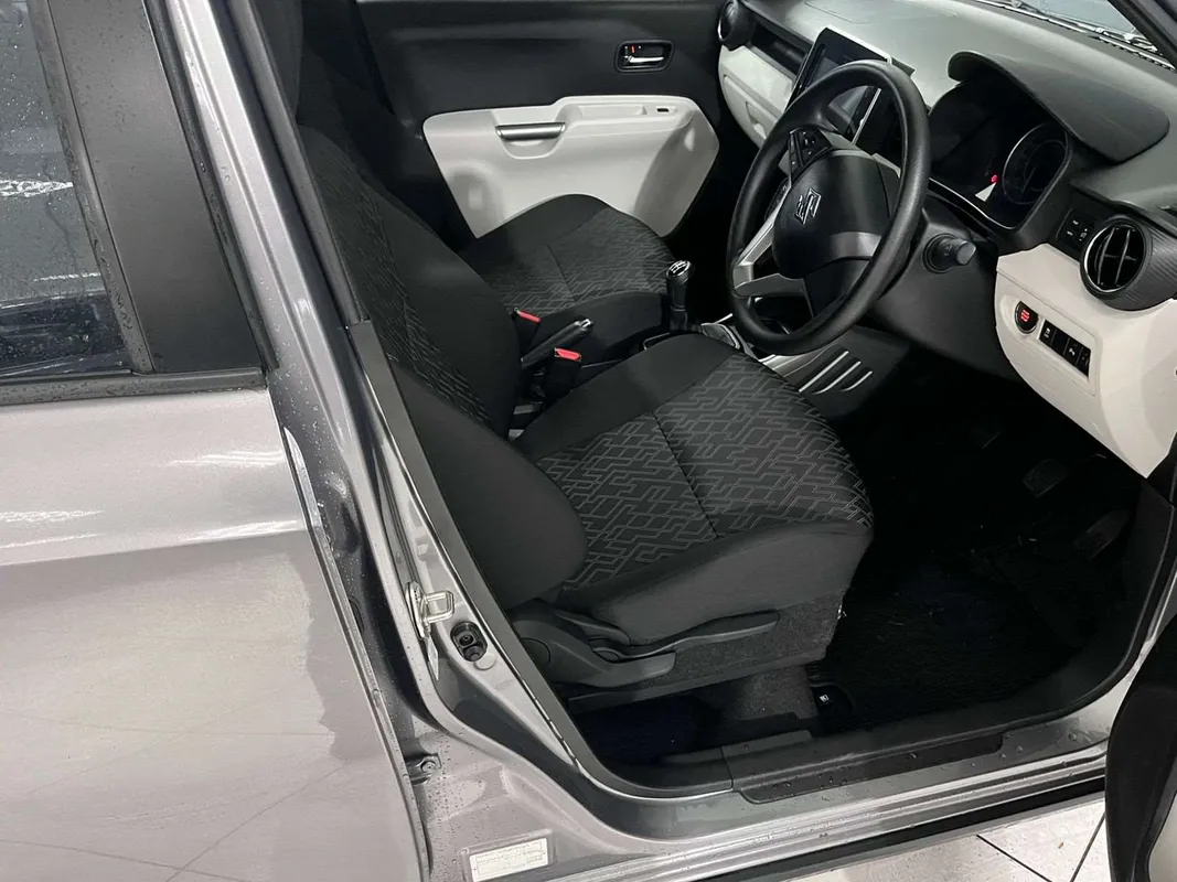 Suzuki Ignis 1.2 GLX - Image 6