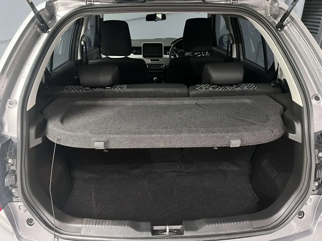 Suzuki Ignis 1.2 GLX - Image 8