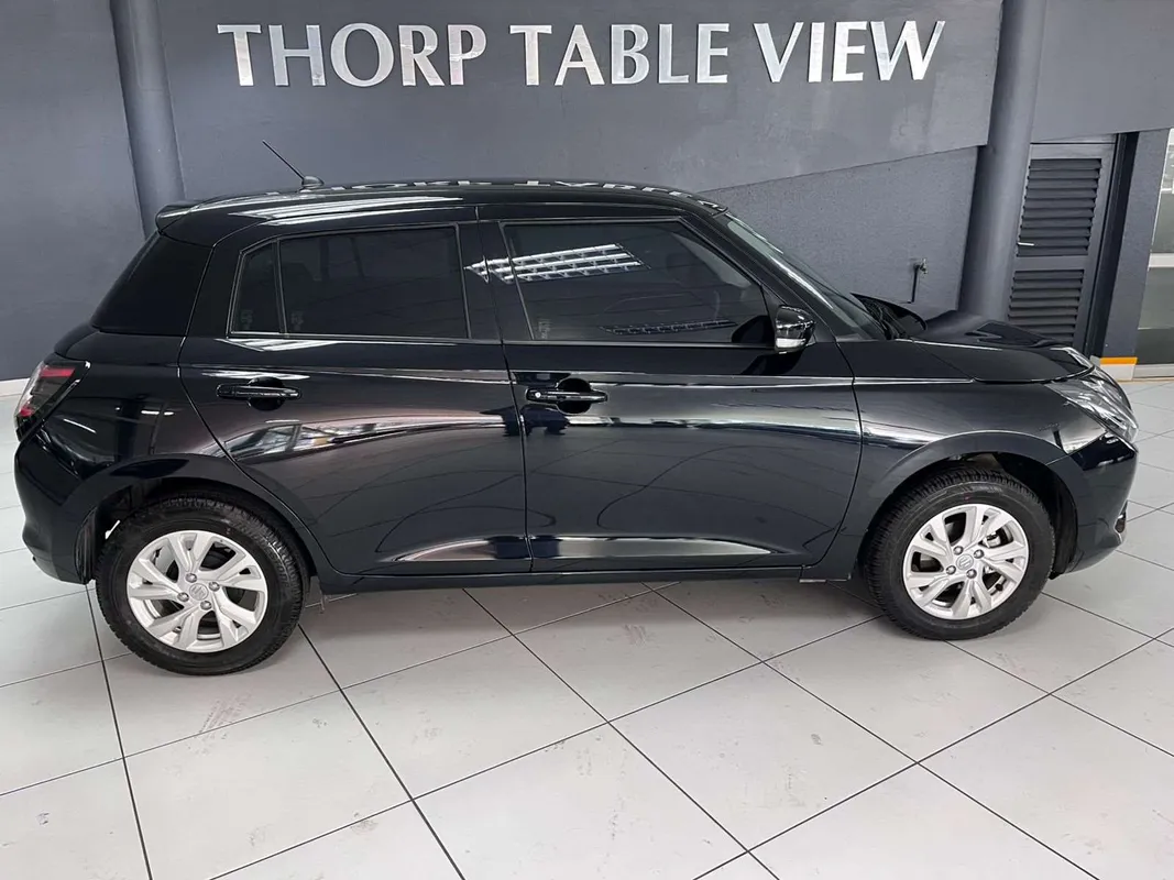 Suzuki Swift 1.2 GL+ CVT - Image 2