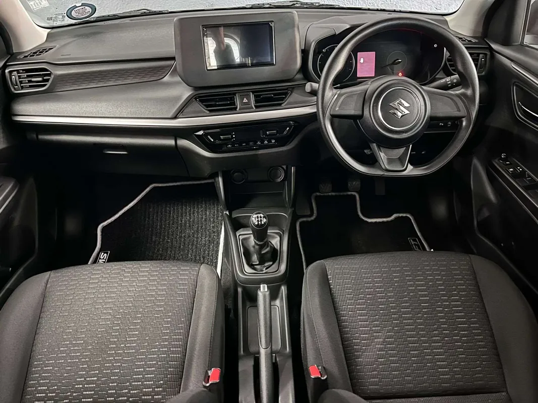 Suzuki Swift 1.2 GL - Image 24