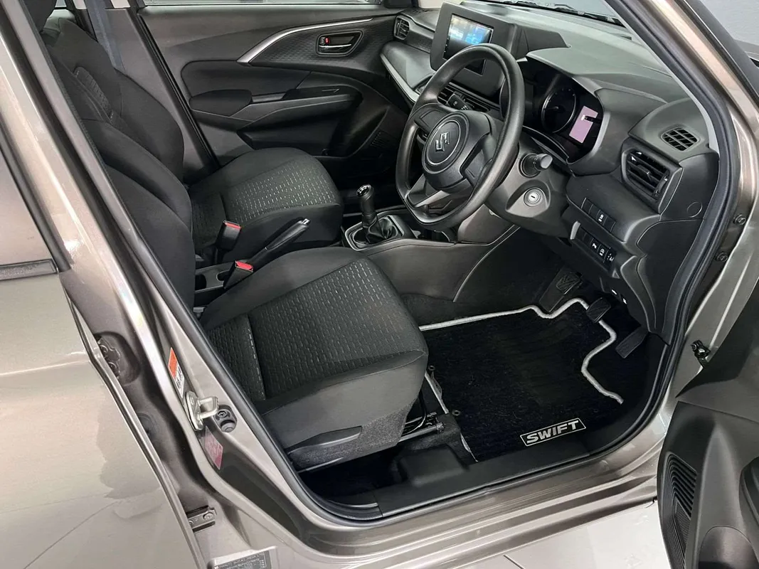 Suzuki Swift 1.2 GL - Image 41