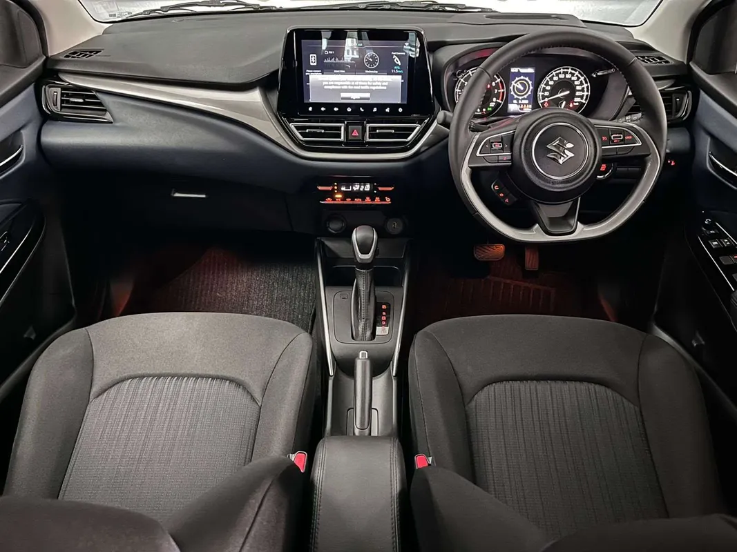 Suzuki Baleno 1.5 GLX A/T - Image 4