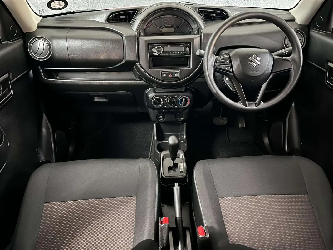 Suzuki S-Presso 1.0 GL AMT - Image 26