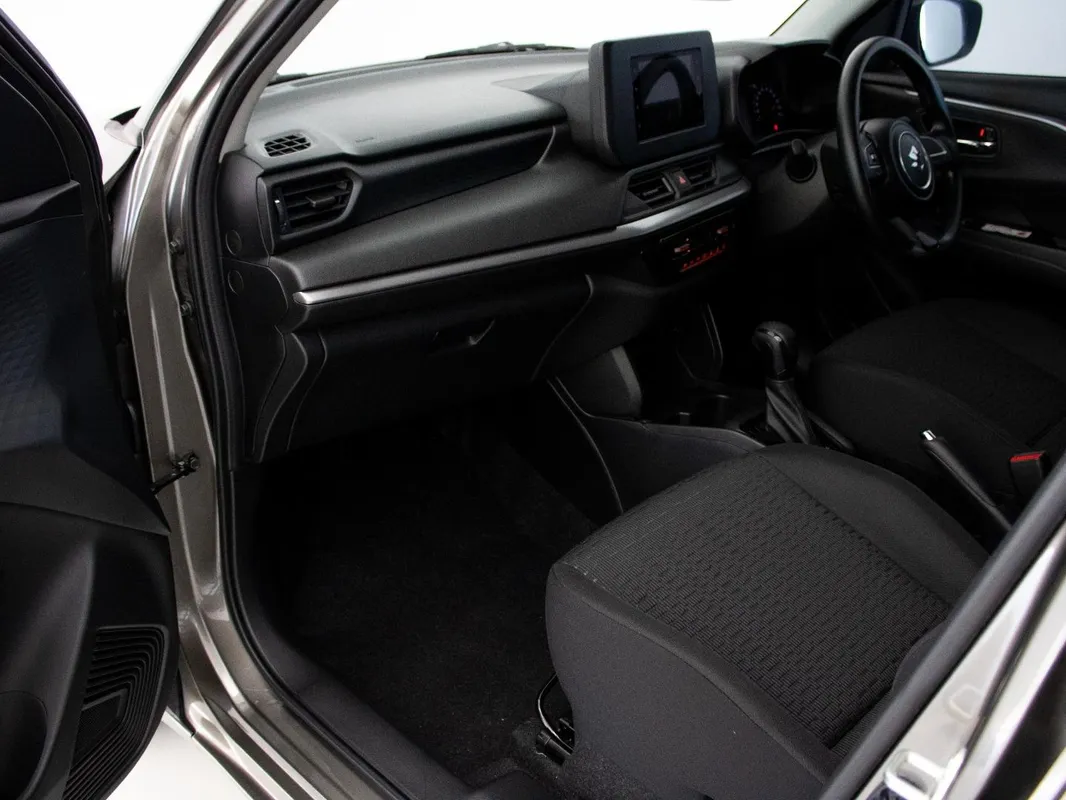 Suzuki Swift 1.2 GL+ CVT - Image 7