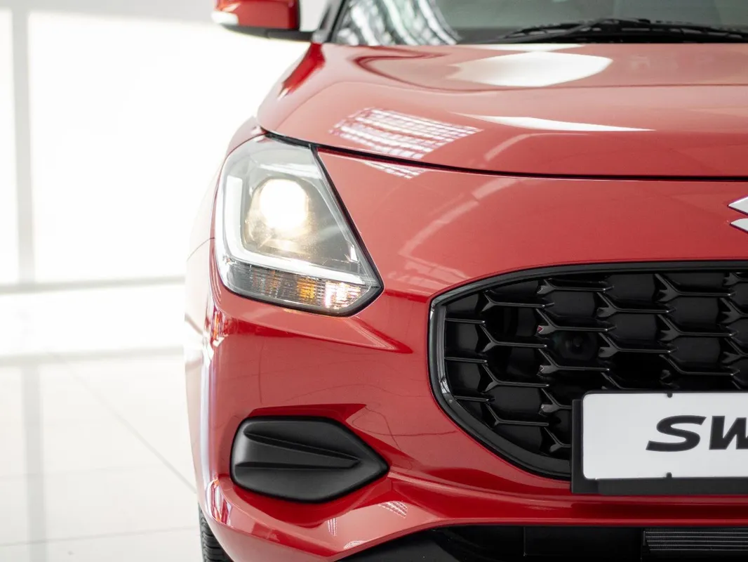 Suzuki Swift 1.2 GL+ CVT - Image 3