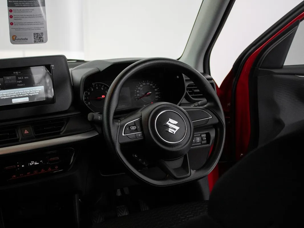 Suzuki Swift 1.2 GL+ CVT - Image 8