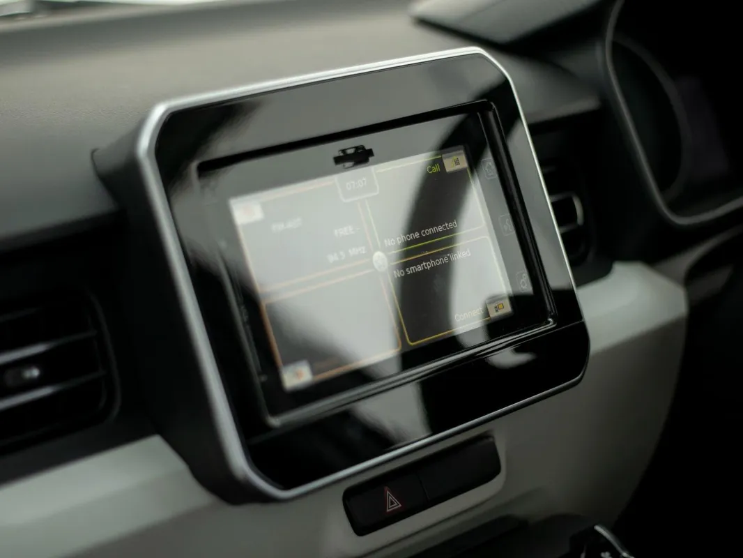 Suzuki Ignis 1.2 GLX - Image 14