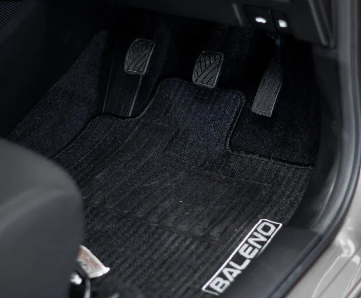 Suzuki Baleno 1.5 GL - Image 7