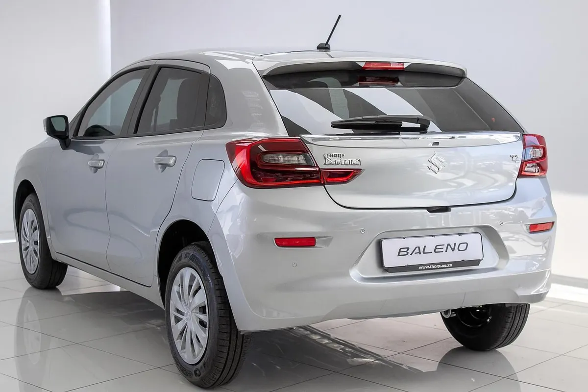 Suzuki Baleno 1.5 GL A/T - Image 4