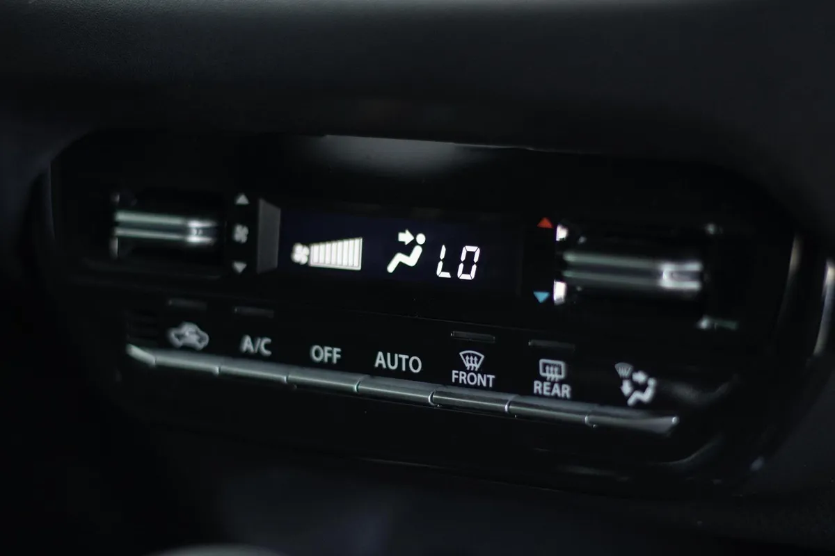 Suzuki Baleno 1.4 GLX - Image 13