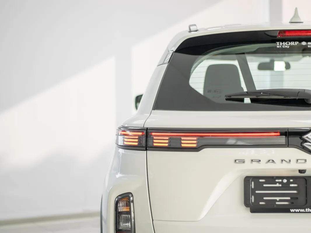 Suzuki Grand Vitara 1.5 GL Auto - Image 4