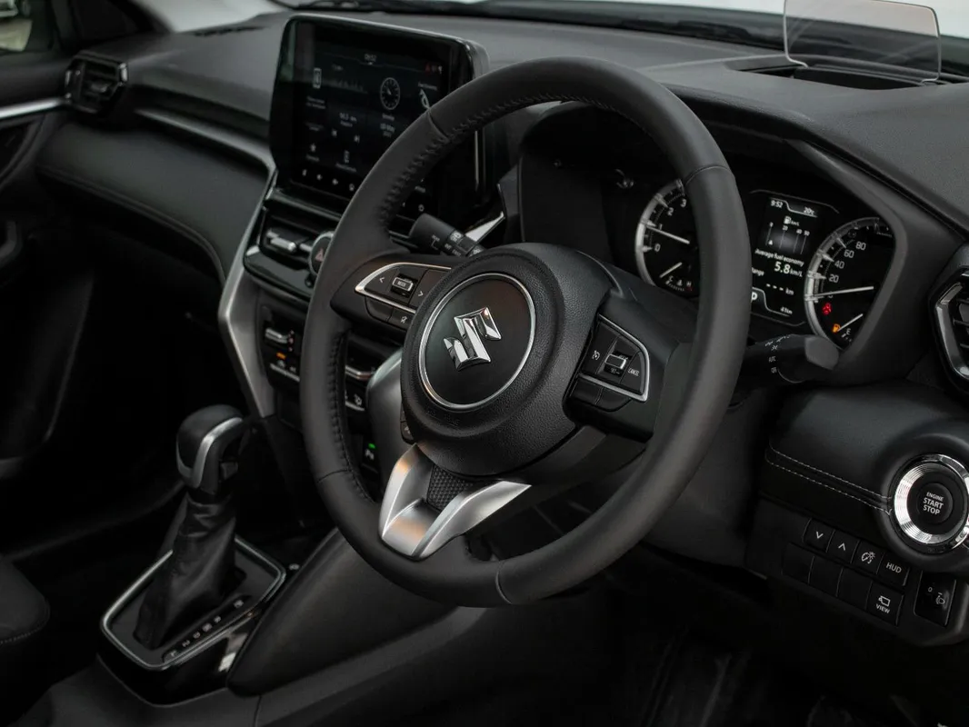 Suzuki Grand Vitara 1.5 GLX Auto - Image 8