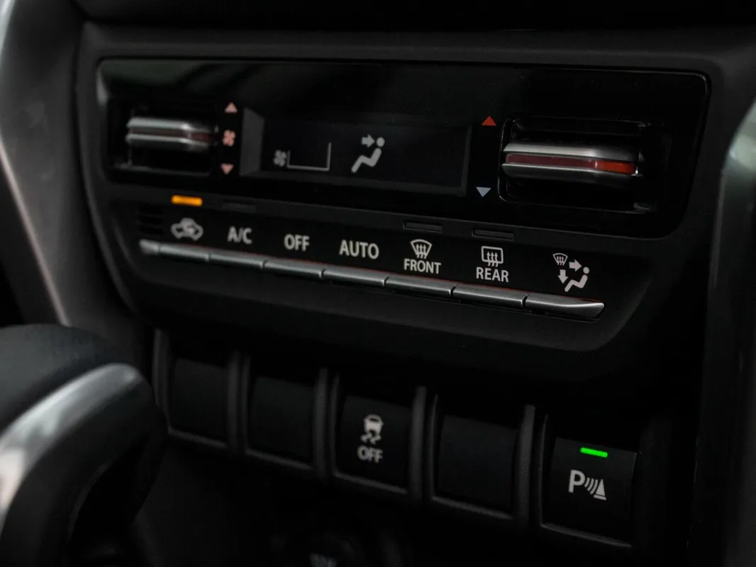 Suzuki Grand Vitara 1.5 GLX Auto - Image 14