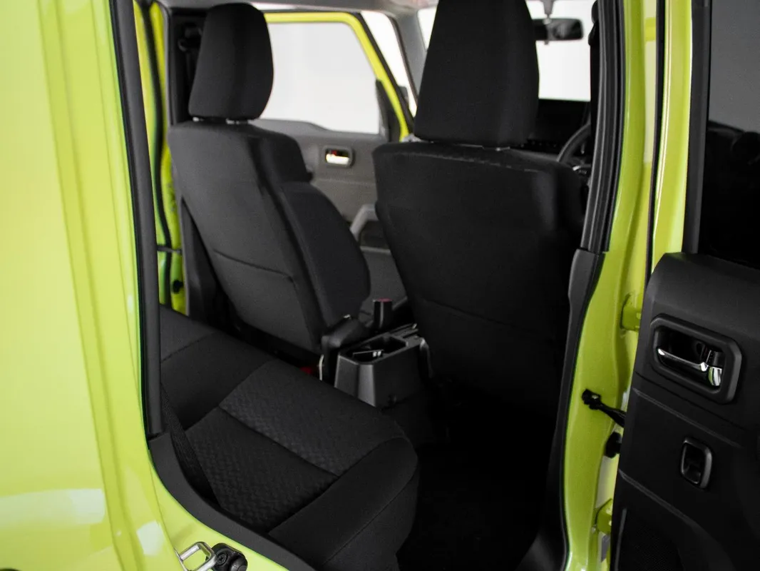 Suzuki Jimny 1.5 GL 5Dr - Image 8