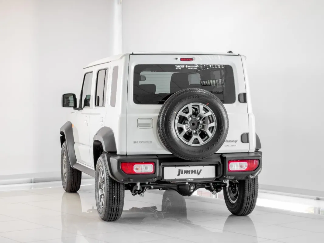 Suzuki Jimny 1.5 GLX Auto 5Dr - Image 6