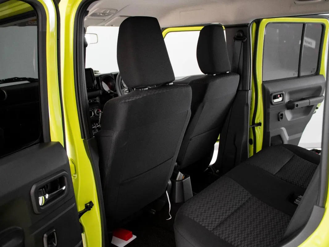 Suzuki Jimny 1.5 GLX Auto 5Dr - Image 9