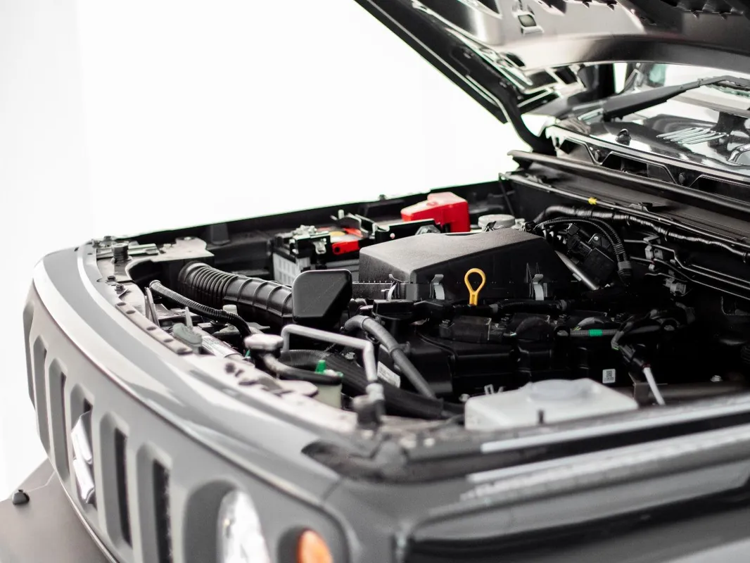 Suzuki Jimny 1.5 GLX Auto 5Dr - Image 16