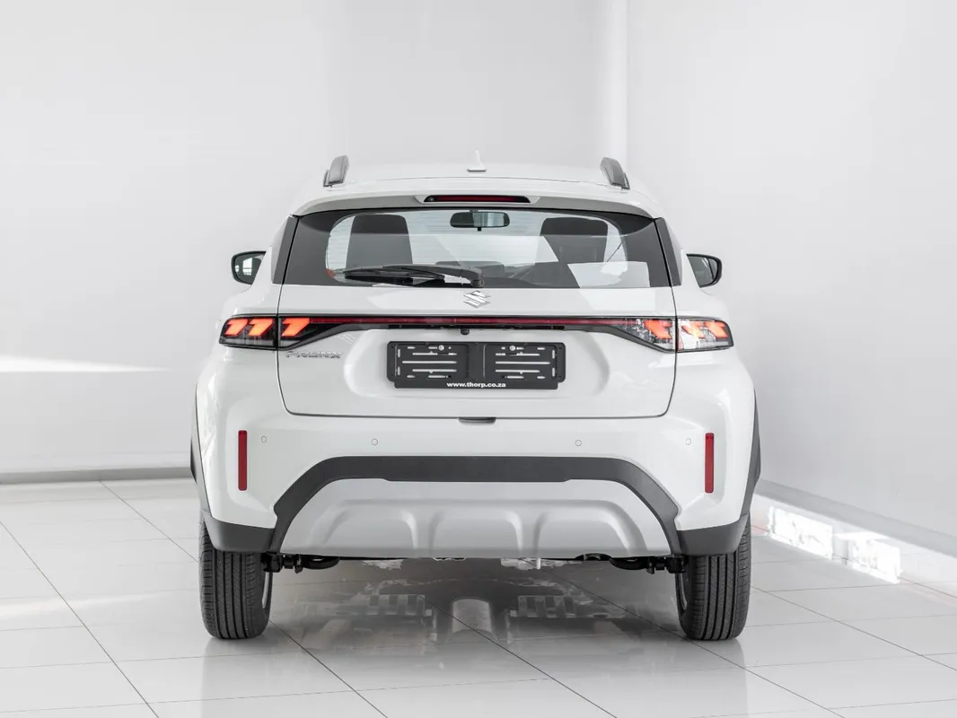 Suzuki Fronx 1.5 GL 5MT - Image 5