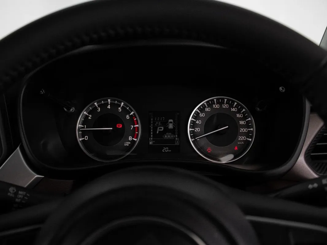 Suzuki Fronx 1.5 GL 5MT - Image 15