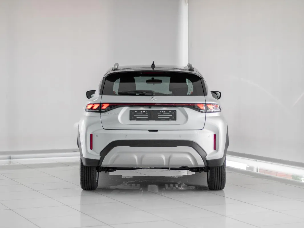 Suzuki Fronx 1.5 GL 4-Auto - Image 5