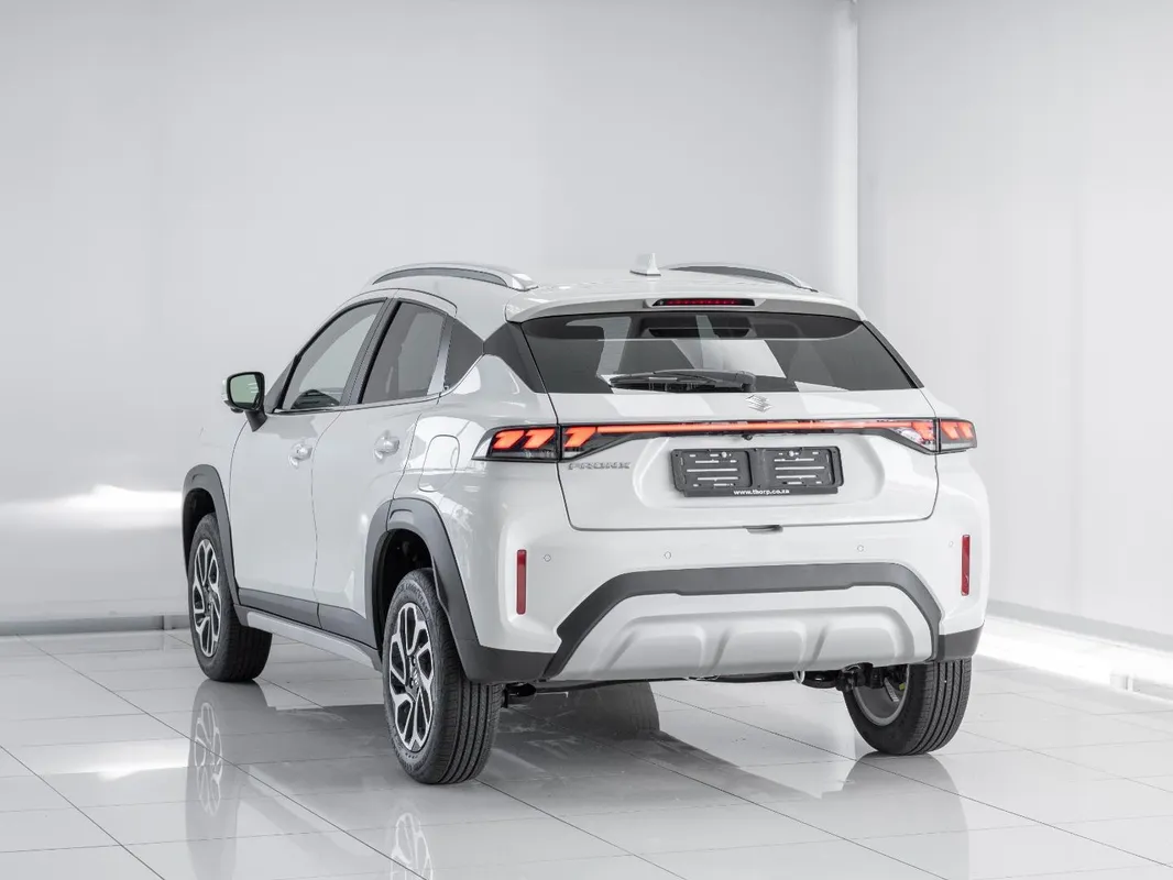 Suzuki Fronx 1.5 GLX 5MT - Image 6