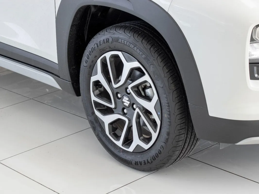 Suzuki Fronx 1.5 GLX 4-Auto - Image 6