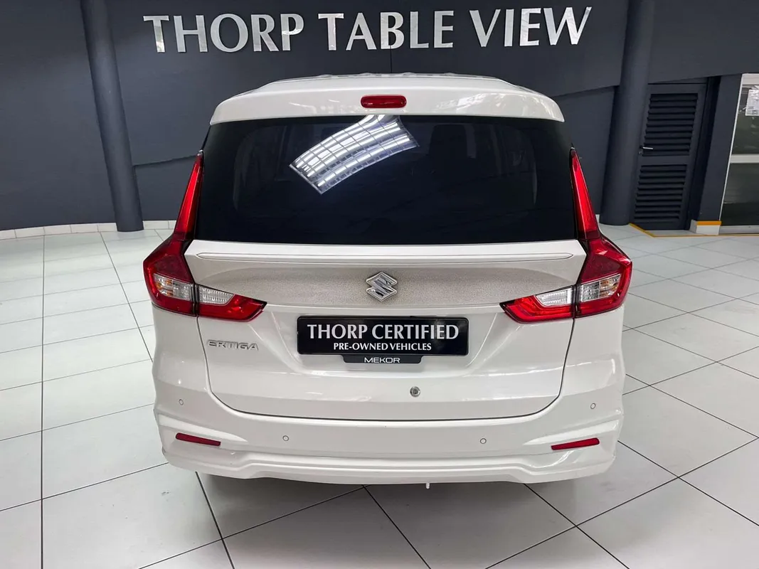 Suzuki Ertiga 1.5 GA MT - Image 9