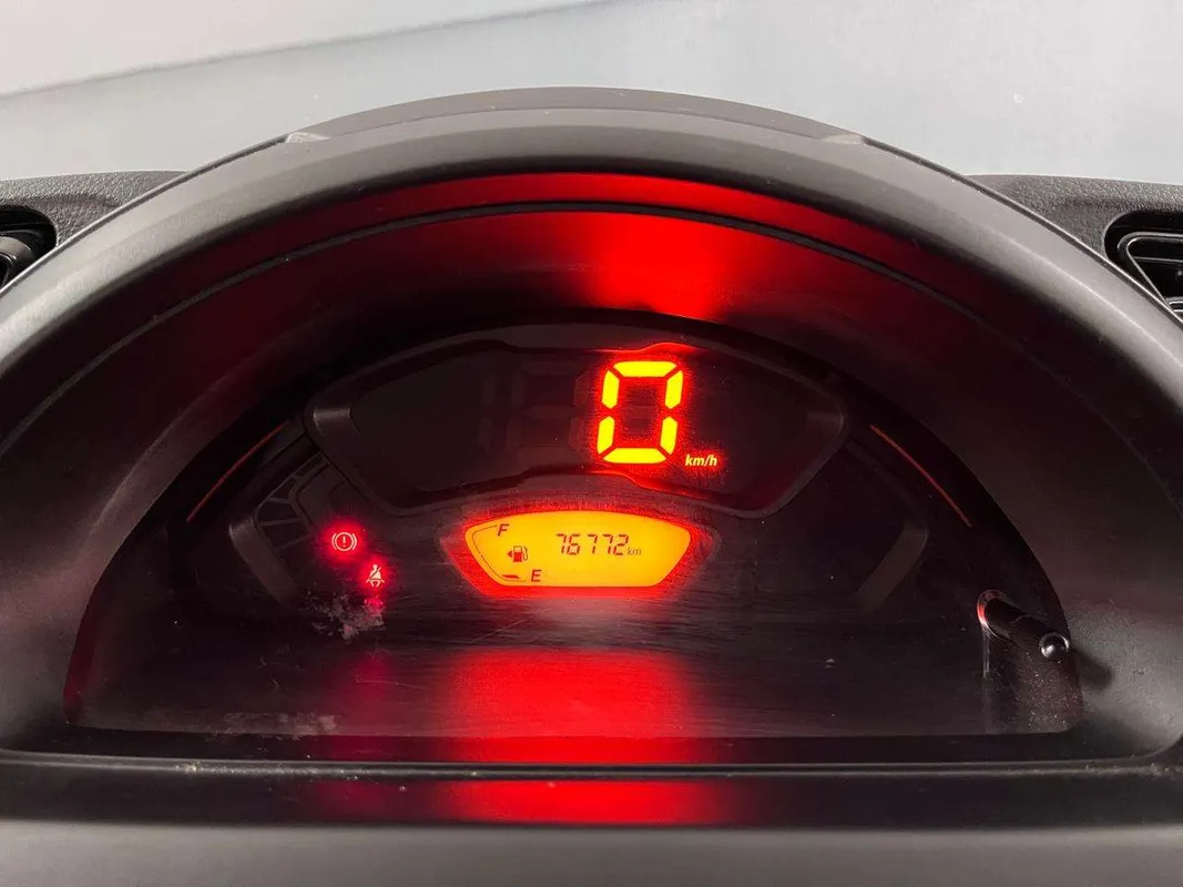 Suzuki S-Presso 1.0 GL+ - Image 5