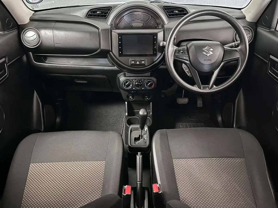 Suzuki S-Presso 1.0 GL+ AMT - Image 4