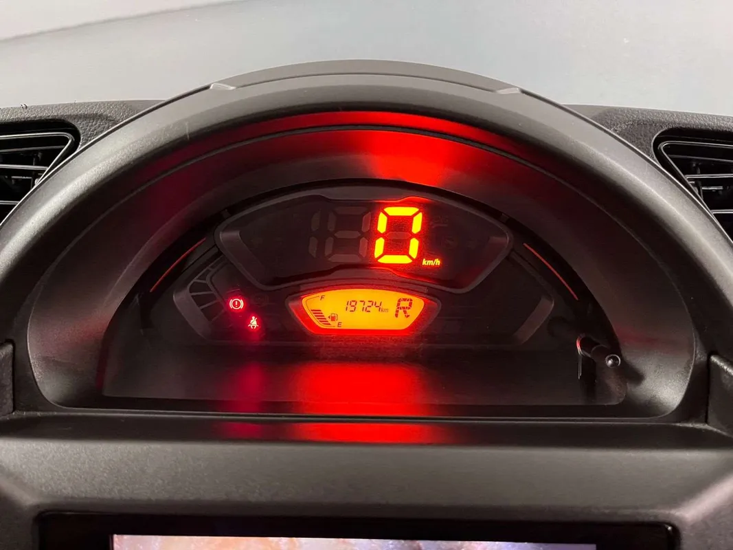 Suzuki S-Presso 1.0 GL+ AMT - Image 5