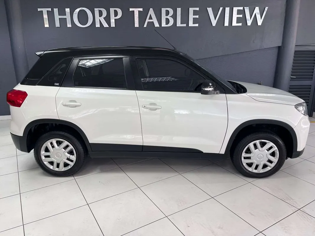 Suzuki Vitara Brezza 1.5 GL - Image 2