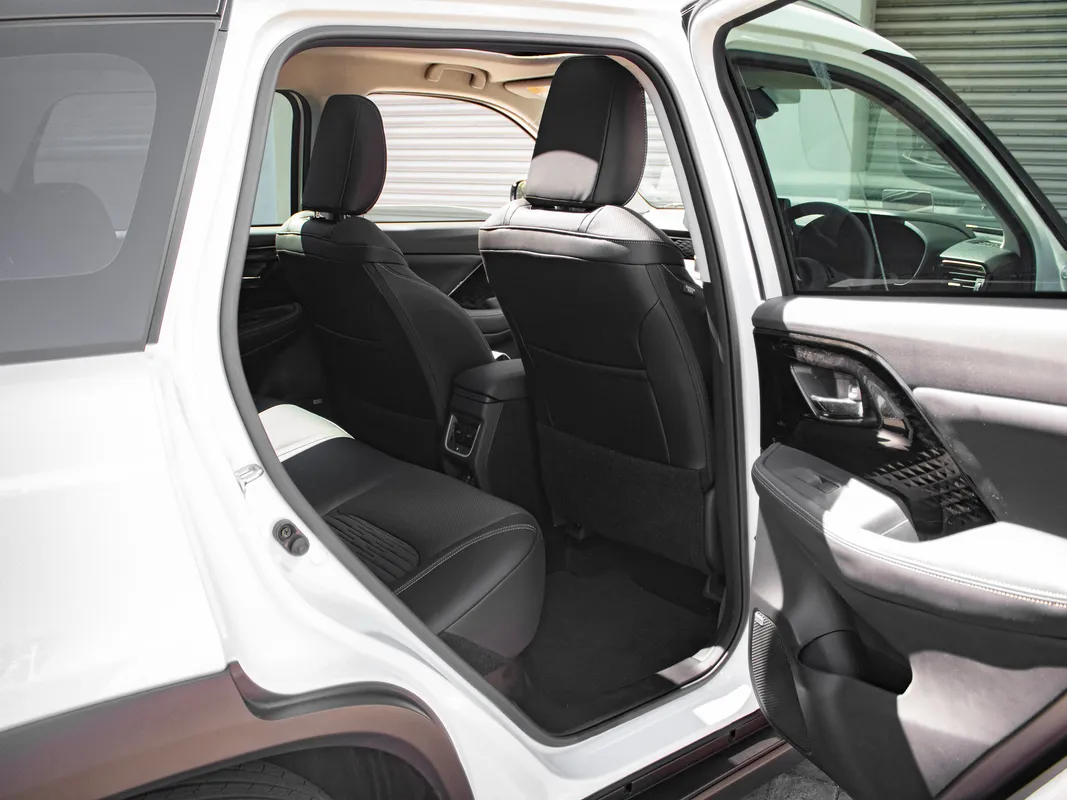 Suzuki Across 1.5i GL 5MT - Image 13